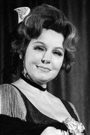 Zoya Zelinskaya as Юлия in The Capercaillie's Nest 1987