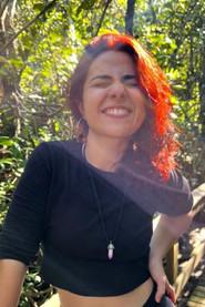 Eduarda Assumpção as Garota in Aforismo 2024