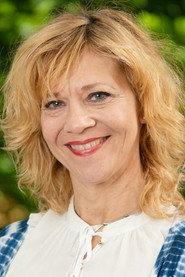 Gunvor Reynberg as Bitten in Salon Bitten 