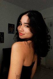 Luz as Ofélia in Profana 2025