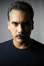 Raúl Arrieta as Omar in Better Now 2021