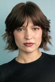 Samantha Clifford as Aubrey in The Space Between 2024