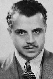 Leonard Ceeley as Whitmore in A Day at the Races 1937