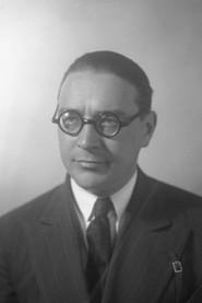 Serafim Azanchevskiy as Paskevich in Trip to Erzurum 1937