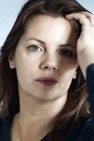 Frédérique Giffard as The Judge in Deception 2021