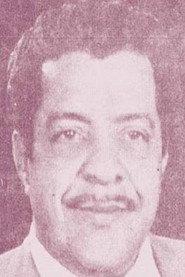 Abdallah Ahmed Abdallah as ميكي ماوس in Almagnoona 1985
