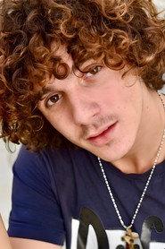 Tim Rousseau as Tom in Summer Friends 2021