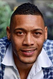 Guillaume Hoarau as Self in Aux origines, l'esclavage 2025