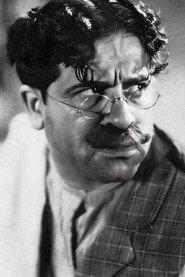 Tomás Simari as Don Aldo in Para vestir santos 1955