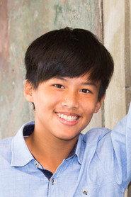 Buya Watan as Watan (as Yu Chen) in Hang in There, Kids! 2016