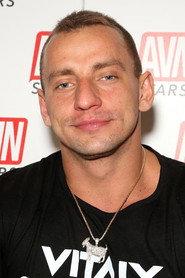 Vitaly Zdorovetskiy as Self in Natural Born Pranksters 2016