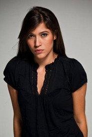 Sıla Çetindağ as Mrs. İsil in A Strange Man 2013