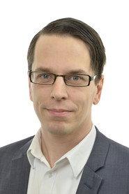 Johnny Skalin as SD/MP in 100 dagar - Sverigedemokraterna 2011