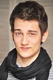 Albert Carbó as Jordi in Bullying 2009