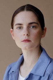 Vanessa Loibl as Nina in O Beautiful Night 2019