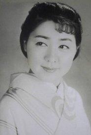 Chiyoko Ôkura as Osugi in Akagaki Genzo 1938