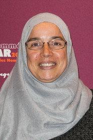 Soria Zeroual as Fatima in Fatima 2015
