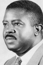 Ralph Abernathy as Self in In Remembrance of Martin 1986