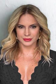 Maíra Charken as Moça in Drinks Desejos Desvios 2009