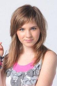 Cristina Ciobănașu as Ema, 16 ani in Live 2015