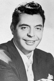 Antonio Badú as Teniente in Mala yerba 1940