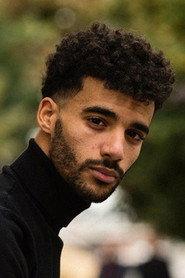 Ibrahim Keshk as Kamal in Romantiche 2023