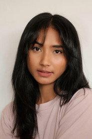 Rhesa Putri as Yuni in Utusan Iblis: Dia Yang Berada di Antara Kita 2025
