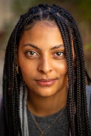 Kidaan Zelleke as Puppeteer (Mum) in Bluey's Big Play 2025