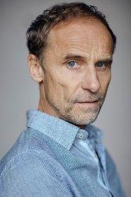 Jan Georg Schütte as Benji Schlosser in Prange 2025