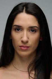 Jelena Laban as Aunt in Otter 2025