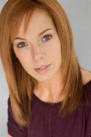 Cassie Newby as Sarah in Across the Pond 2017