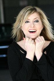 Jean Black as Detective Cipolla in Rectuma 2003