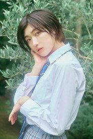 Kaho Kobayashi as Mana Namaguchi in Grey Crow 2015