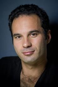Ozan Çelik as Kadir Abe in Ugly Ducking 2017