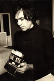 Mario Schifano as Self (archive footage) in Mario Schifano tutto 2001