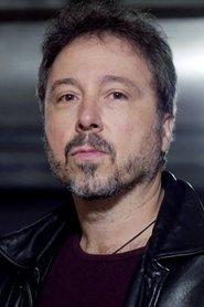 Pascal Vincent as Inspector Maroni in Dirty Money: Undercover 2008