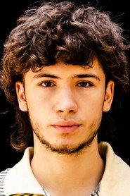 Ignacio Quesada as Pablo in Money Exchange 2022