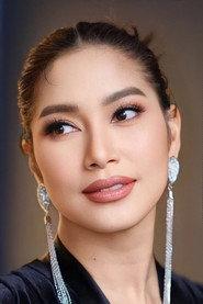 Pornchita Na Songkhla as Kratae in Monrak Song Fung Khlong 2010