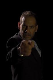 Pablo Saldarriaga as Moño in Japy Ending 2014