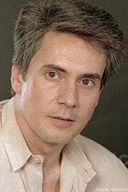 Miguel Ayones as Martín in La dama del Alba 1989