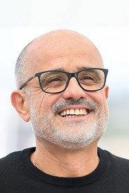 Daniel Arcucci as Self, sport journalist (archive footage) in Diego Maradona 2019