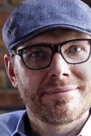 Robert Cannon as Kelly's Husband in 30-Love 2017