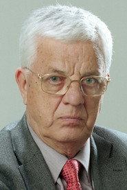Raimonds Pauls as Self in Perpetuum mobile. Raimonds Pauls 2021