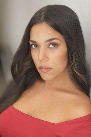 Lysaide Diaz as Taína de Oro in La Perla del Caribe 2025
