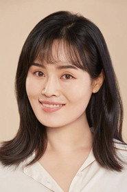 Joo Ha-rin as Jeong-seon in Yoon Hee 2014