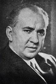Mahmut Moralı as Refik in Yayla Kartalı 1945