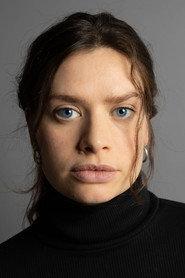 Noemi Krausz as Mara in On the Brink 2023