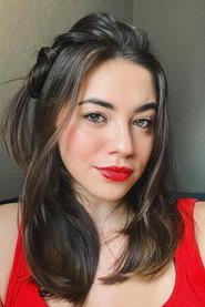 Mayara Bertolini as Caroline in Caipora 2025