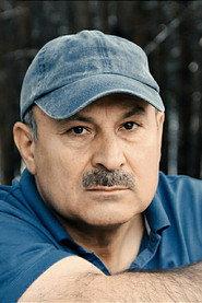 Mirbala Salimli as Nadir in Etimad telefonu 2001