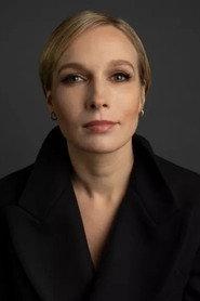 Weronika Nockowska as Natalia in Three Sisters 2012